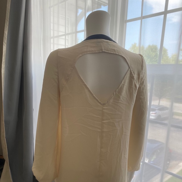 VENUS X-Small Zip Up Sheer Blouse. - Picture 8 of 11